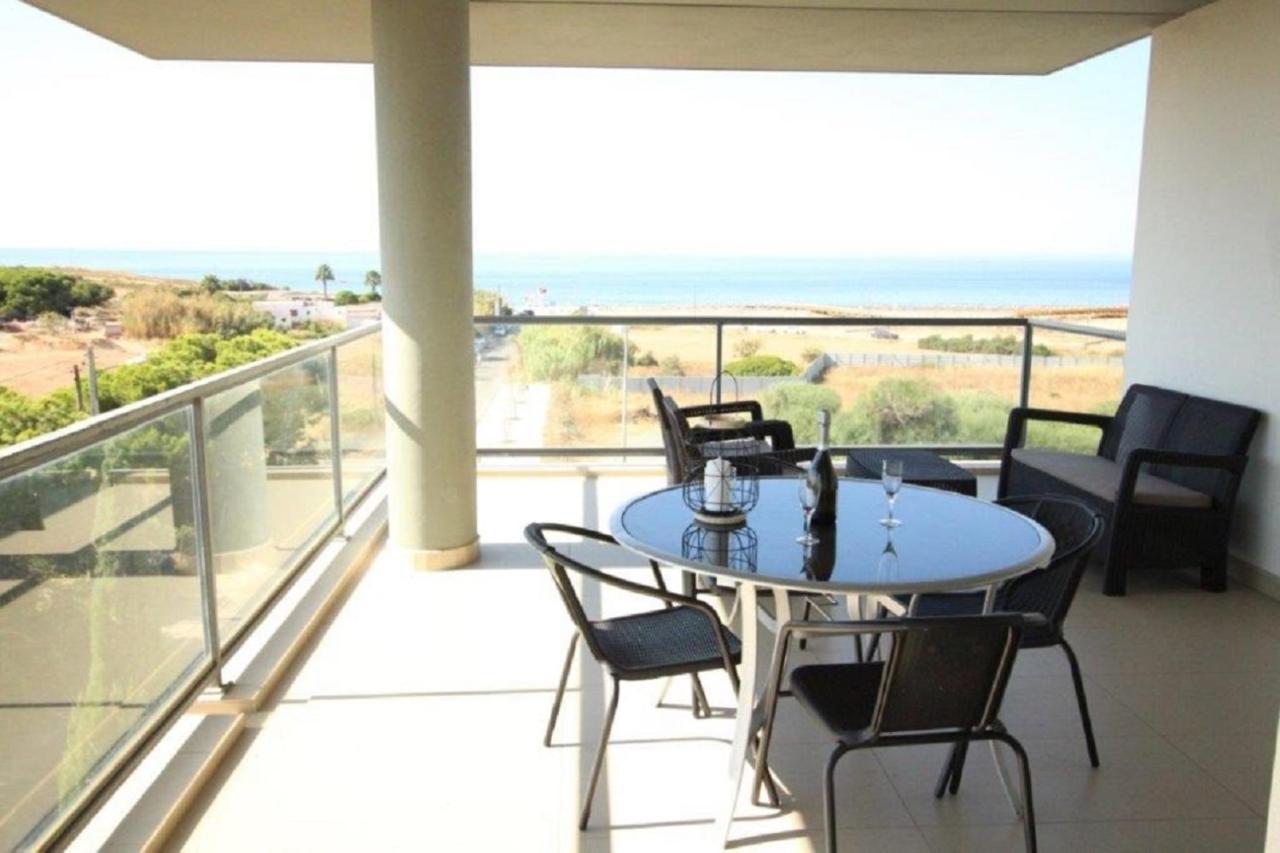 Apartamentos Cavalo Preto Beach Resort Quarteira Exterior photo