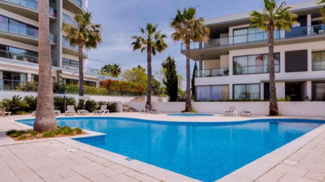 Apartamentos Cavalo Preto Beach Resort Quarteira Exterior photo